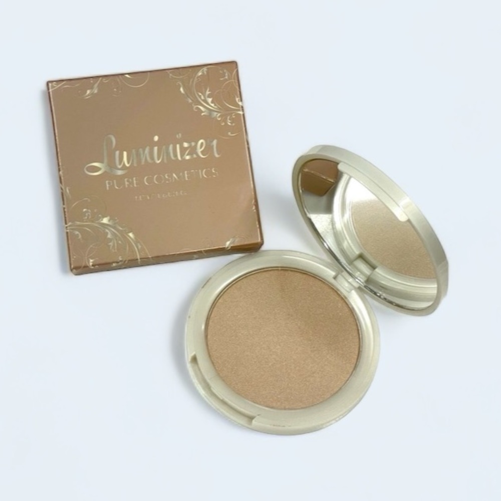 Pure Cosmetics Luminizer Highlighting Powder